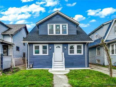 480 E Amherst Street, House other with 3 bedrooms, 1 bathrooms and null parking in Buffalo NY | Image 1