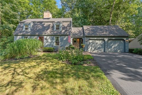 8692 Welwyn Ln, Lysander, NY, 13027-1726 | Card Image