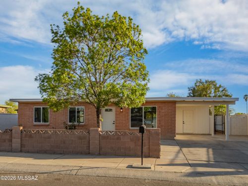 2218 E Oregon Street, Tucson, AZ, 85706 | Card Image