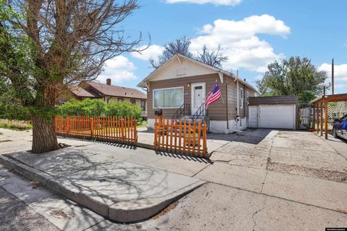 1210 S Cottonwood St, Casper, WY, 82604-2813 | Card Image