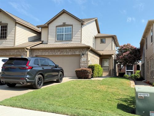941 Englewood Ln, Plano, TX, 75025-3477 | Card Image