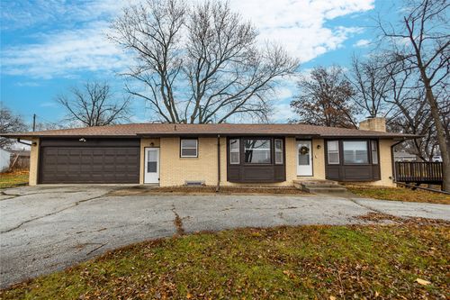 605 Guthrie Ave, De Soto, IA, 50069-1046 | Card Image