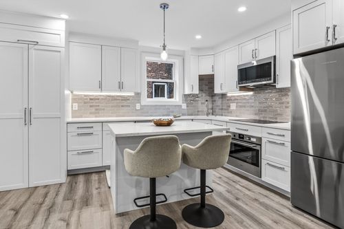 3-149 Charles St, Boston, MA, 02114-3556 | Card Image