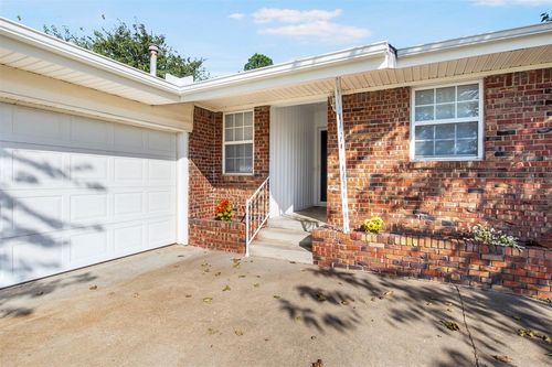 1930 Haynie Ln, Prague, OK, 74864 | Card Image