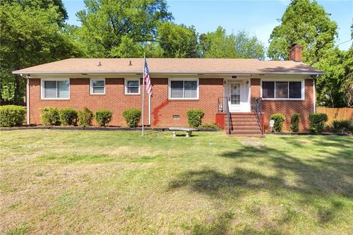 3009 Liberty Rd, Greensboro, NC, 27406-5401 | Card Image