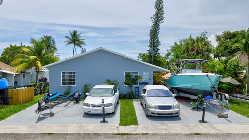 237-235 Sw 12th St, Dania Beach, FL, 33004-4228 | Card Image