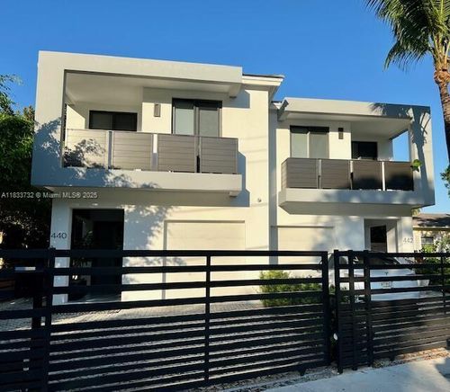 0-440 Sw 15th Rd, Miami, FL, 33129-1011 | Card Image