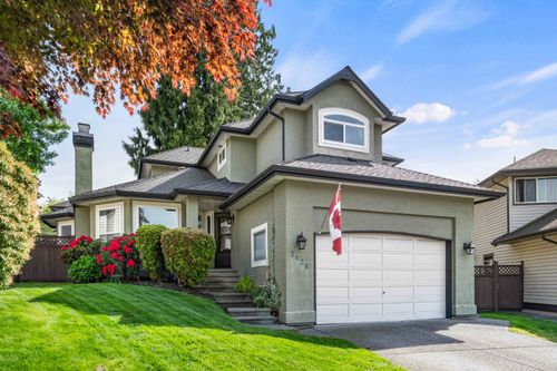 8428 215 St, Langley, BC, V1M2M1 | Card Image