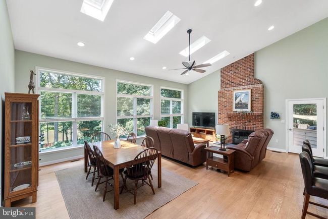 210 Lake Caroline Dr, House other with 4 bedrooms, 4 bathrooms and null parking in Ruther Glen VA | Image 14