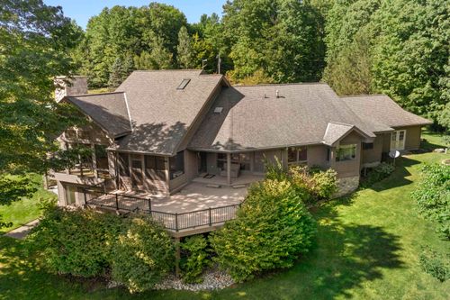 11775 Golfview Rd, Bear Lake, MI, 49614-9560 | Card Image