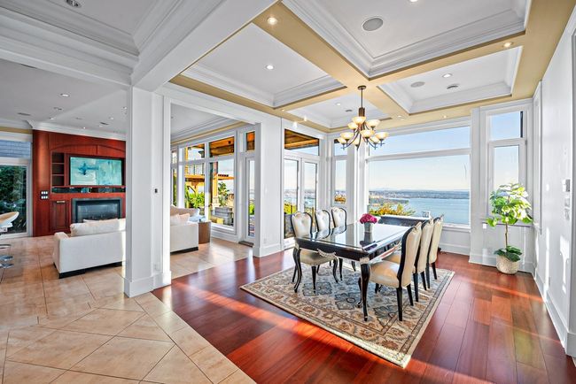 2409 Halston Crt, House other with 5 bedrooms, 6 bathrooms and 3 parking in West Vancouver BC | Image 10