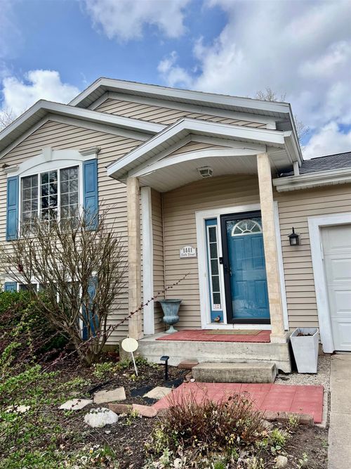 1441 6th St Nw, Grand Rapids, MI, 49504-4881 | Card Image