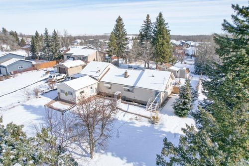 5223 Newsom Boulevard, Bashaw, AB, T0B0H0 | Card Image