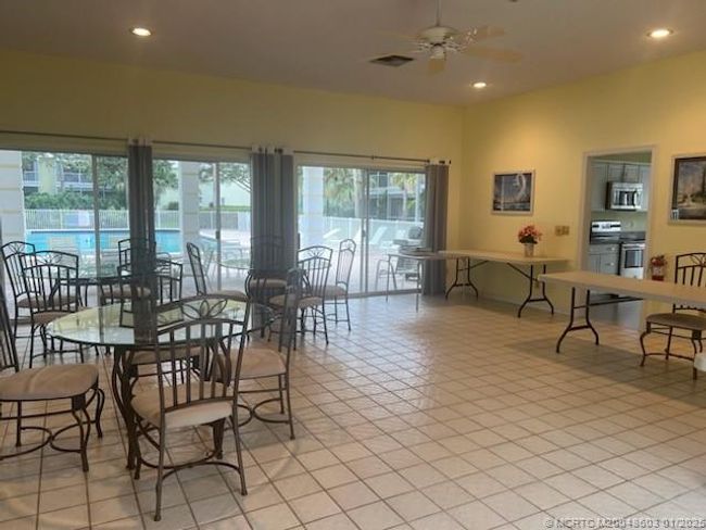 Clubhouse | Image 48