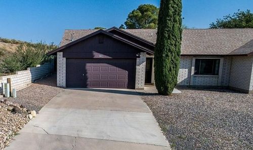 963 Gordon Dr, Kingman, AZ, 86409-6924 | Card Image