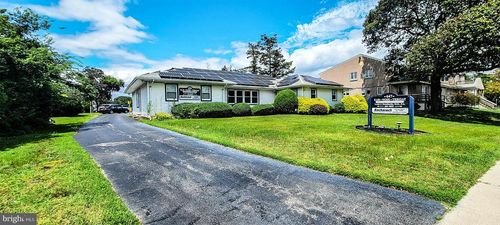 647 Shore Rd, Somers Point, NJ, 08244-2449 | Card Image