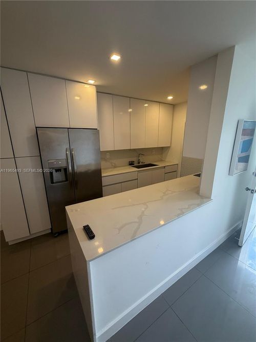 apt-107-13105 Ixora Ct, North Miami, FL, 33181-2317 | Card Image