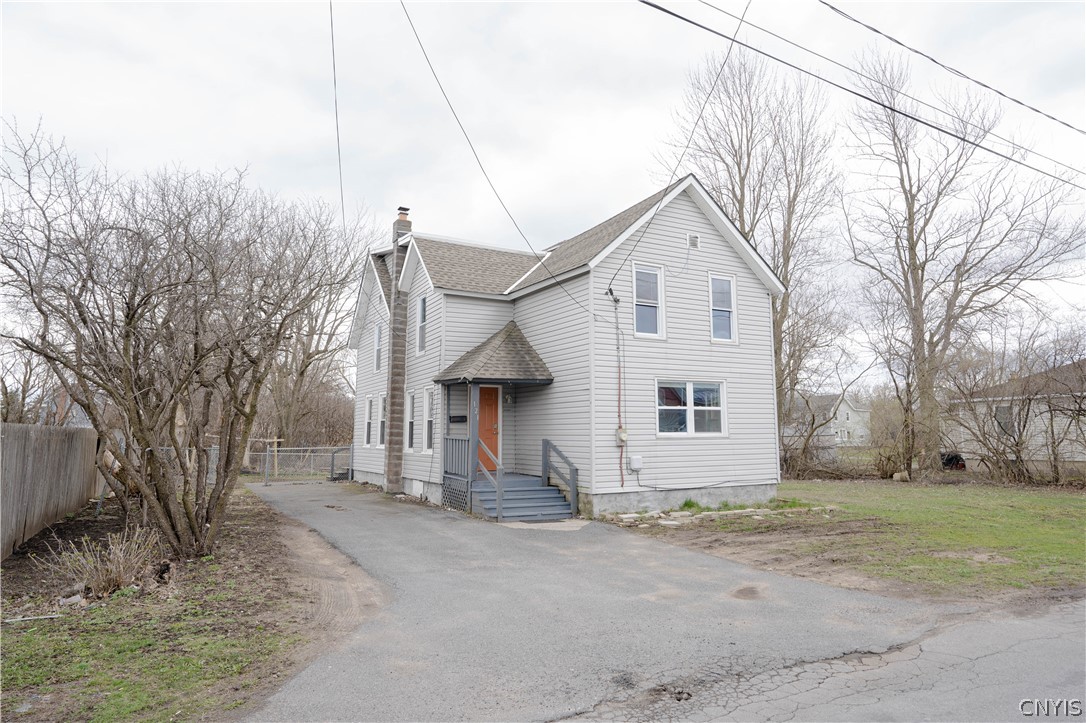 Duffy St, Watertown, NY 13601