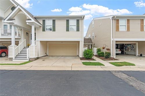 3920 Filbert Way, Virginia Beach, VA, 23462-7511 | Card Image