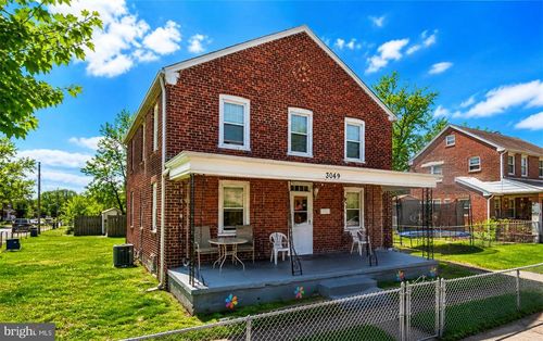3049 Porter Rd, Camden, NJ, 08104-2708 | Card Image