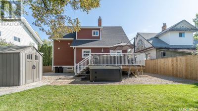 1314 3rd Ave Ne, House other with 3 bedrooms, 2 bathrooms and null parking in Moose Jaw SK | Image 3