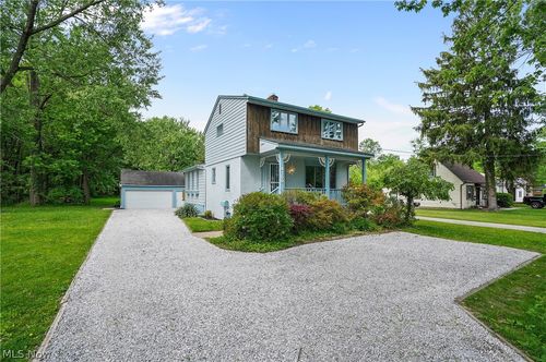4160 Columbia Rd, North Olmsted, OH, 44070-2094 | Card Image