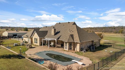 14550 E Reynolds Rd, Kiowa, OK, 74553-3064 | Card Image