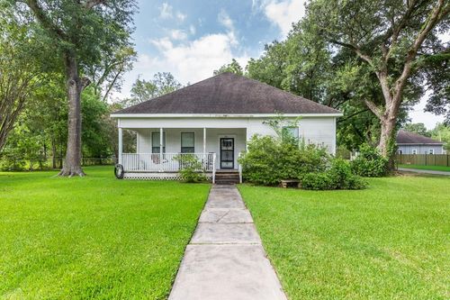 385 W Cora Lee St, Sour Lake, TX, 77659-5815 | Card Image