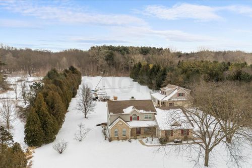 7645 Yawberg Rd, Whitehouse, OH, 43571-9132 | Card Image