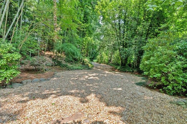 400 Old Ivy Rd Ne, House other with 6 bedrooms, 6 bathrooms and 3 parking in Atlanta GA | Image 97