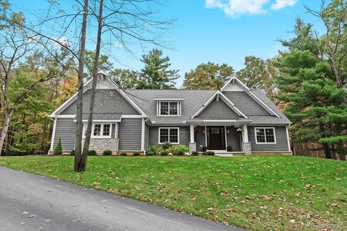 771 Harmony Hills Pkwy, Oxford, MI, 48371-6272 | Card Image