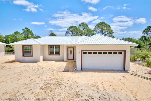 798 Seneca Dr Nw, Lake Placid, FL, 33852-6518 | Card Image