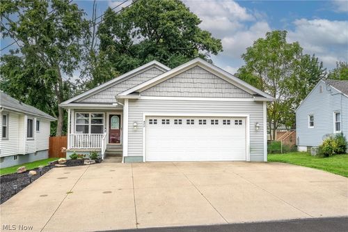 477 Franklin Avenue, Barberton, OH, 44203 | Card Image