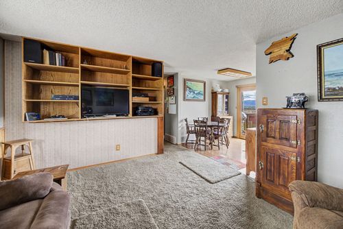 1179 Seagull Road, Helena, MT, 59602 | Card Image