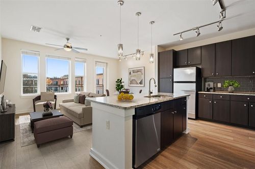 unit-5007-1900 Barton Springs Rd, Austin, TX, 78704-1358 | Card Image