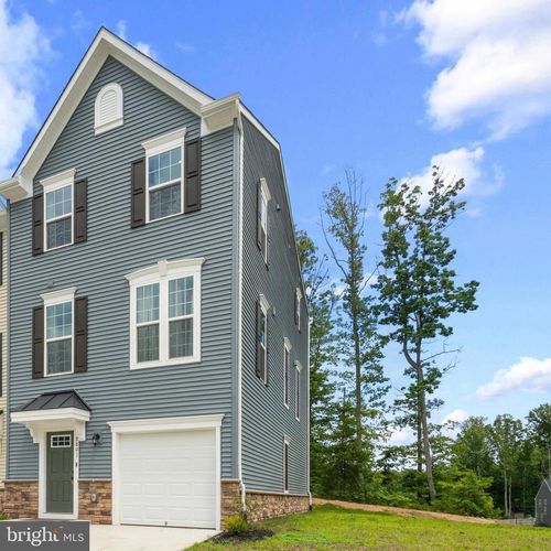 8801 Stevenson Ln, SPOTSYLVANIA, VA, 22553 | Card Image