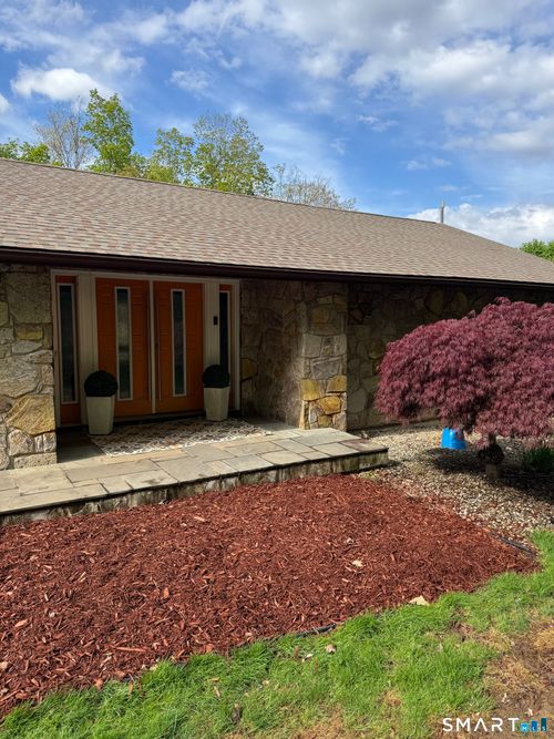 317 Kensington Rd, Southington, CT, 06489-2923 | Card Image