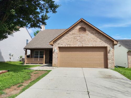 6140 Lake Freeman Dr, Indianapolis, IN, 46254-6913 | Card Image