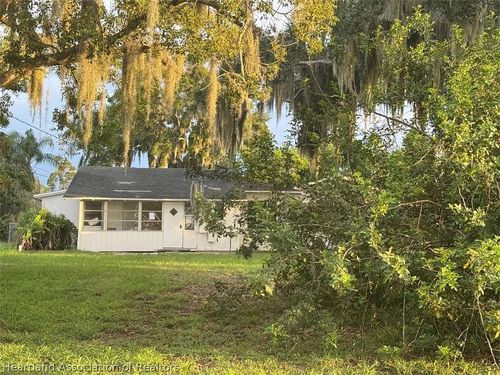 110 S Winona Ave, Lake Alfred, FL, 33850-2632 | Card Image
