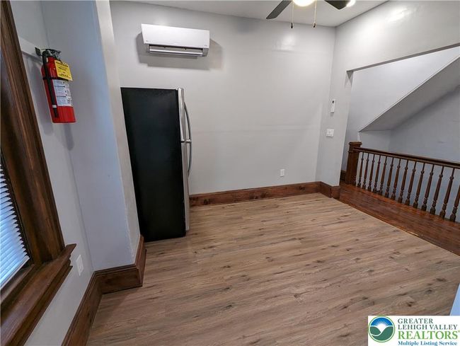 2nd floor dining area | Image 10