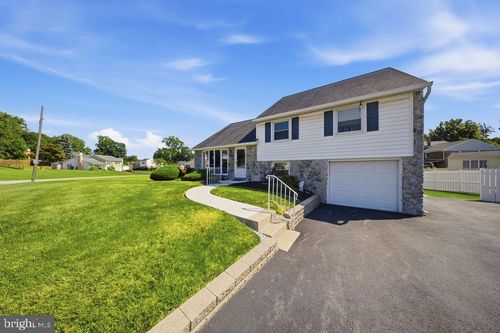 855 Rhoads Dr, SPRINGFIELD, PA, 19064-1611 | Card Image