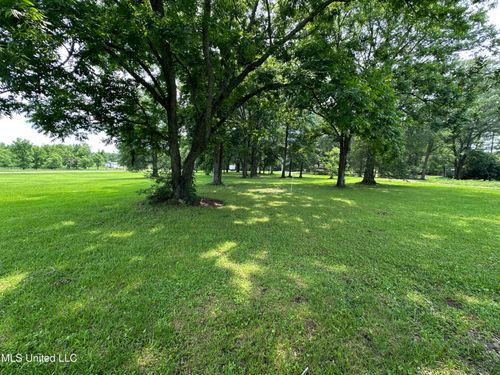 353 Old Highway 24 W, Kokomo, MS, 39643-5046 | Card Image