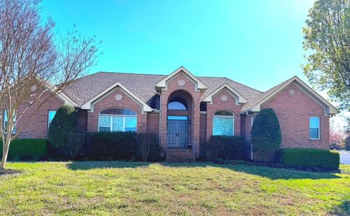 111 Lexington Dr, Lebanon, TN, 37087-4249 | Card Image