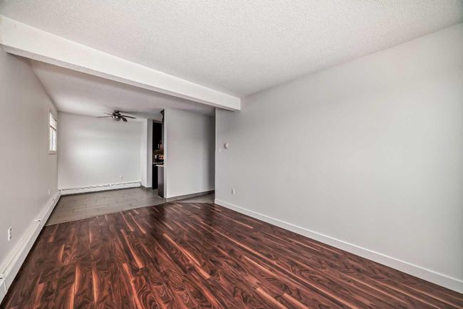 301 - 431 1 Avenue Ne, Home with 2 bedrooms, 1 bathrooms and 1 parking in Calgary AB | Image 7