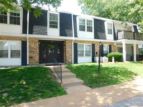 f-1673 Herault Pl, Saint Louis, MO, 63125-2626 | Card Image