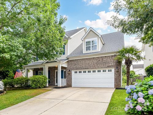 1016 Yellow Daisy Dr, Stallings, NC, 28104-4106 | Card Image