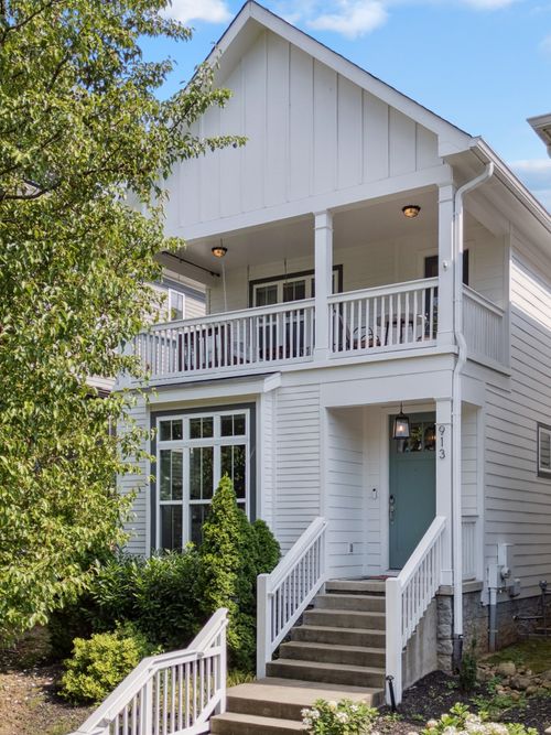 913 South St, Nashville, TN, 37203-4733 | Card Image