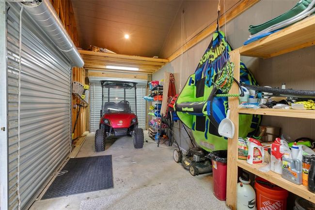 271 Key Largo Loop, House other with 3 bedrooms, 2 bathrooms and 3 parking in Pointblank TX | Image 36