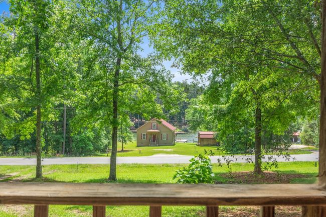 236 Overland Trl, House other with 3 bedrooms, 2 bathrooms and null parking in Sparta GA | Image 25