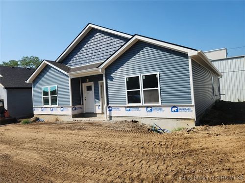 129 Level St, Charlestown, IN, 47111-1311 | Card Image